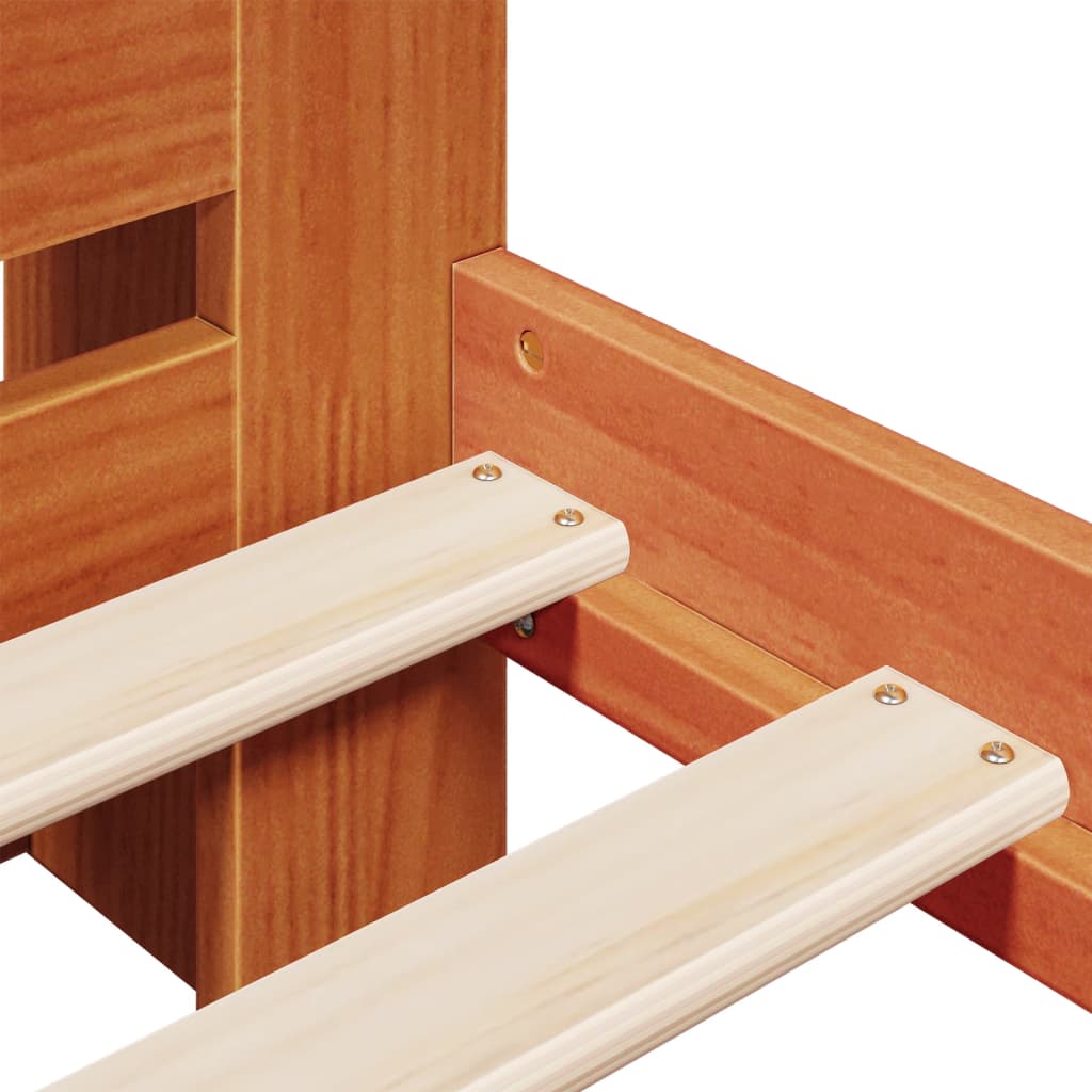 Seng med bokhylle uten madrass voksbrun 140x200 cm heltre furu