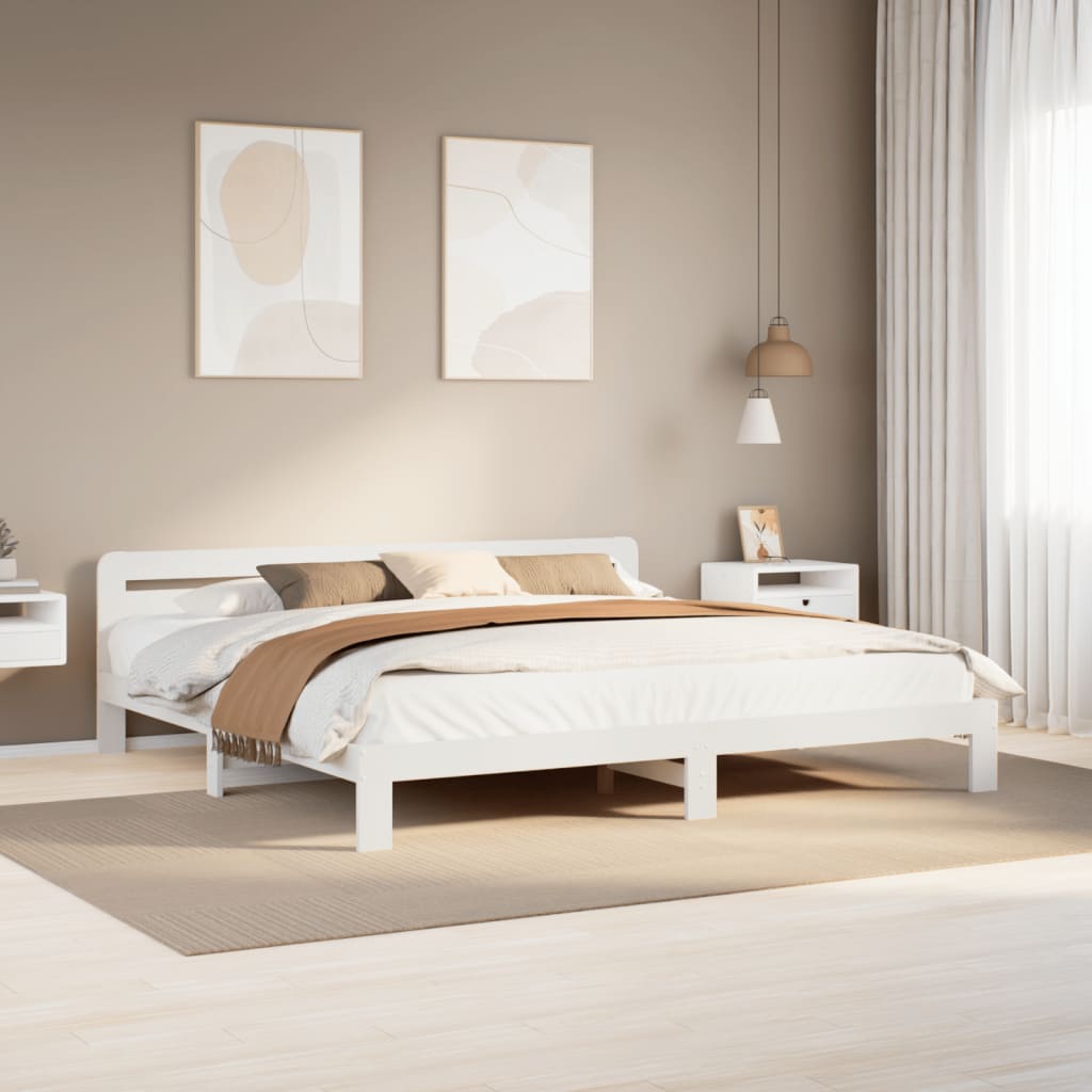 Sengeramme med madrass hvit 200x200 cm heltre furu