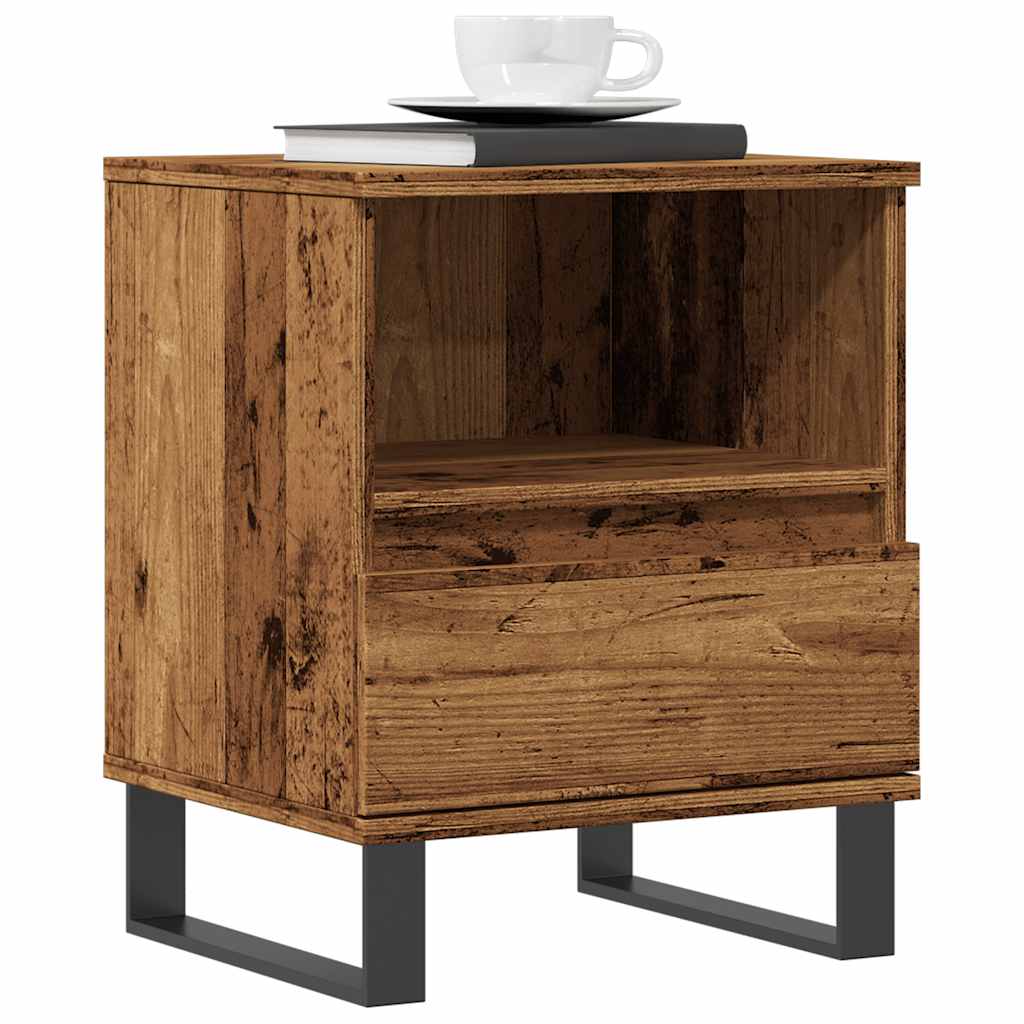Nattbord 2 stk gammelt tre 40x35x50 cm konstruert tre