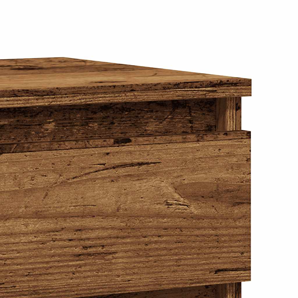 Nattbord 2 stk gammelt tre 40x35x50 cm konstruert tre