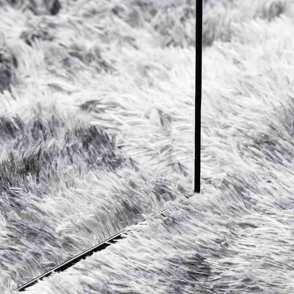 Flossteppe med lang luv NAVARRA lysegrå 200x200 cm polyester