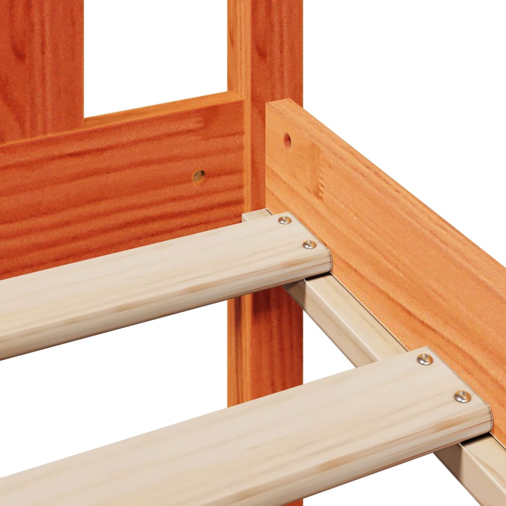 Seng med bokhylle uten madrass voksbrun 140x200 cm heltre furu