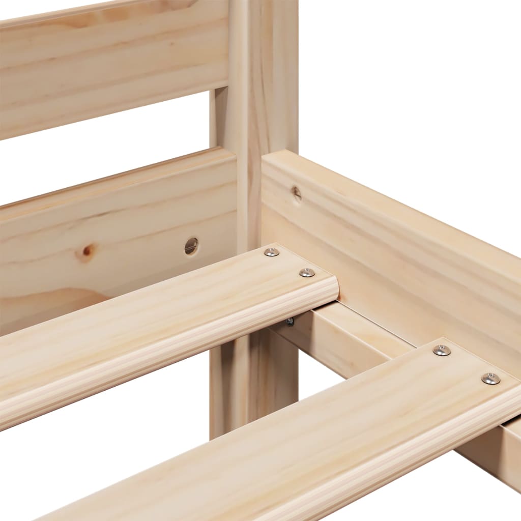 Seng med bokhylle uten madrass 140x200 cm heltre furu