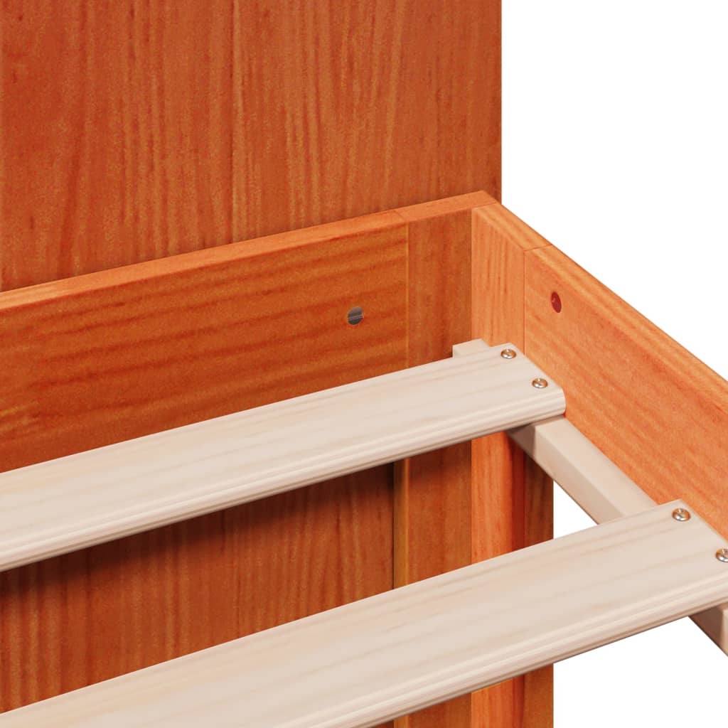 Seng med bokhylle uten madrass voksbrun 135x190 cm heltre furu