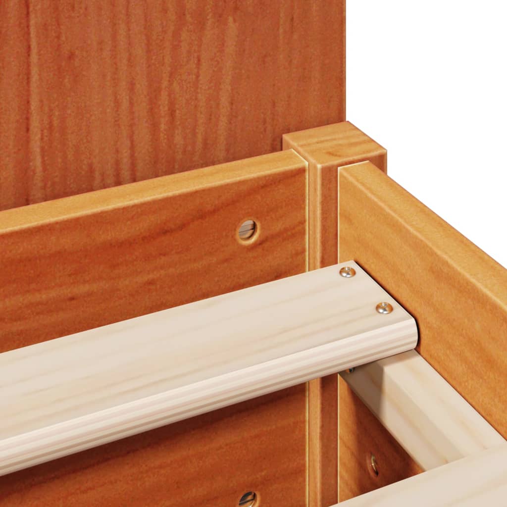 Seng med bokhylle uten madrass voksbrun 140x190 cm heltre furu