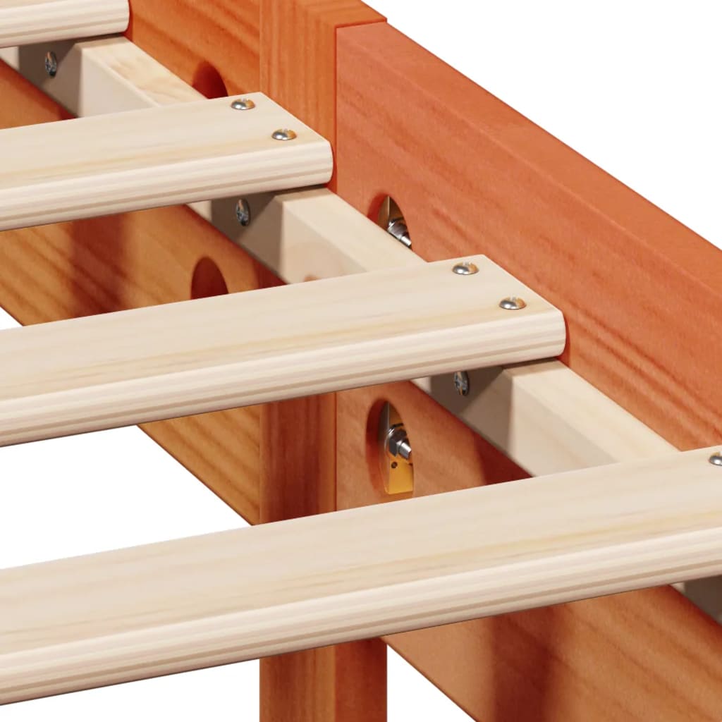 Seng med bokhylle uten madrass voksbrun 140x190 cm heltre furu