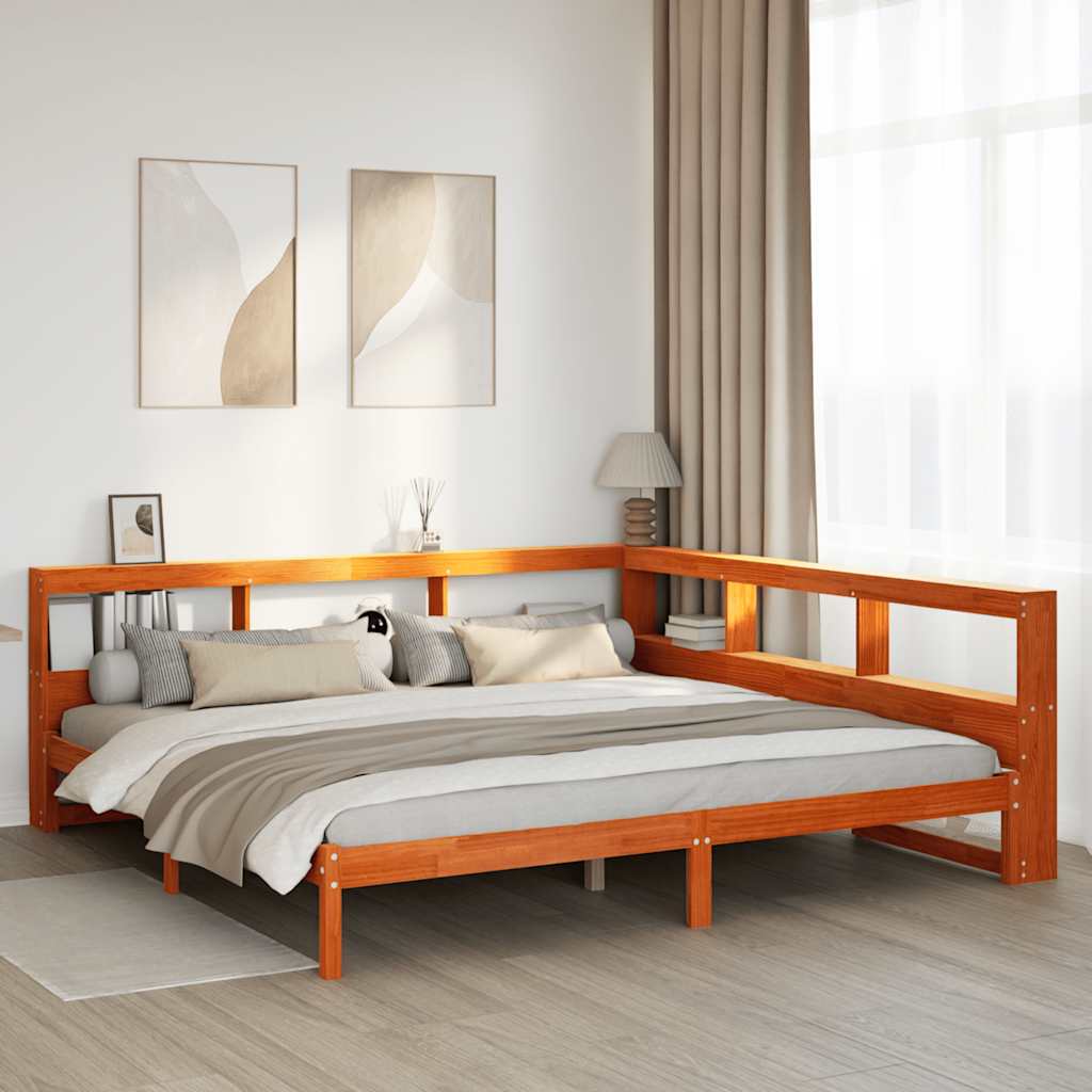 Seng med bokhylle uten madrass voksbrun 200x200 cm heltre furu