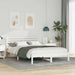 Sengestamme med hodegjerde Hvit 140 x 220 cm Massiv furu