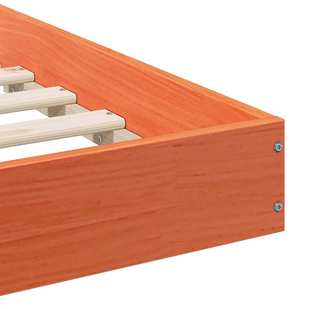 Sengestamme Voksbrun 200 x 210 cm Heltre furu