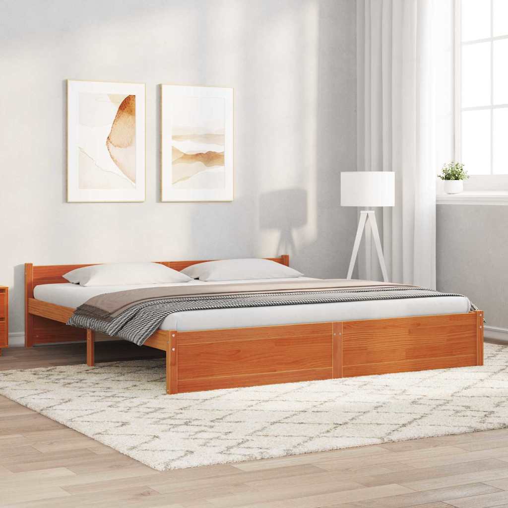 Sengestamme med hodegjerde Voksbrun 200 x 200 cm Heltre furu
