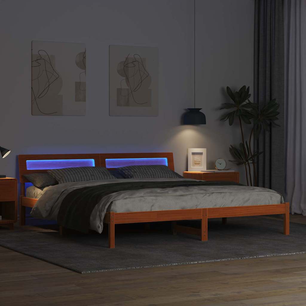Sengestamme med hodegjerde Brun 200 x 200 cm Massiv furu