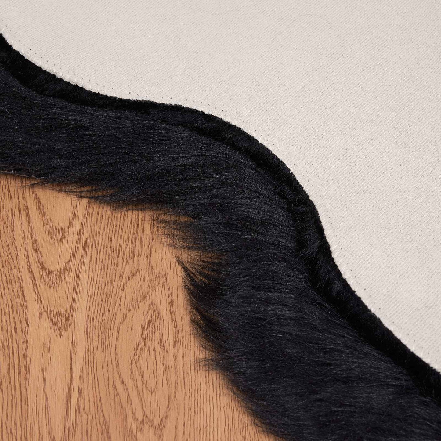 Fusk saueskinnteppe TAFALLA Svart 60 x 90 cm Polyester