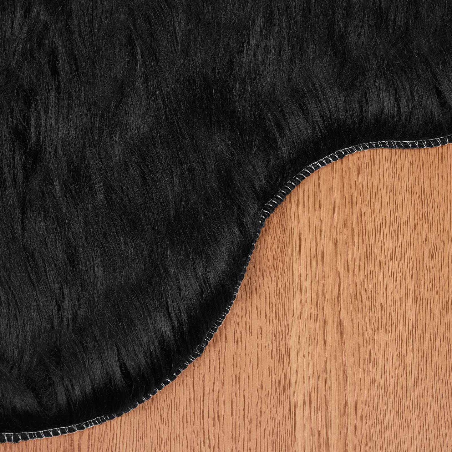 Fusk saueskinnteppe TAFALLA Svart 80 x 120 cm Polyester