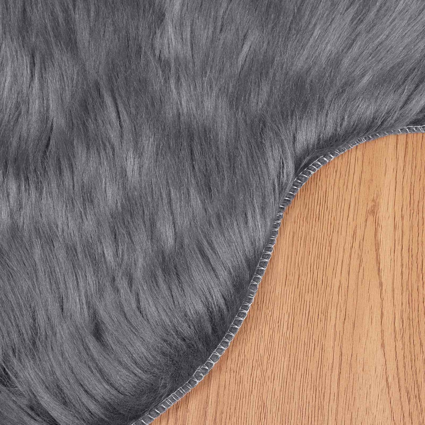 Fusk saueskinnteppe TAFALLA Antrasitt 60 x 90 cm Polyester
