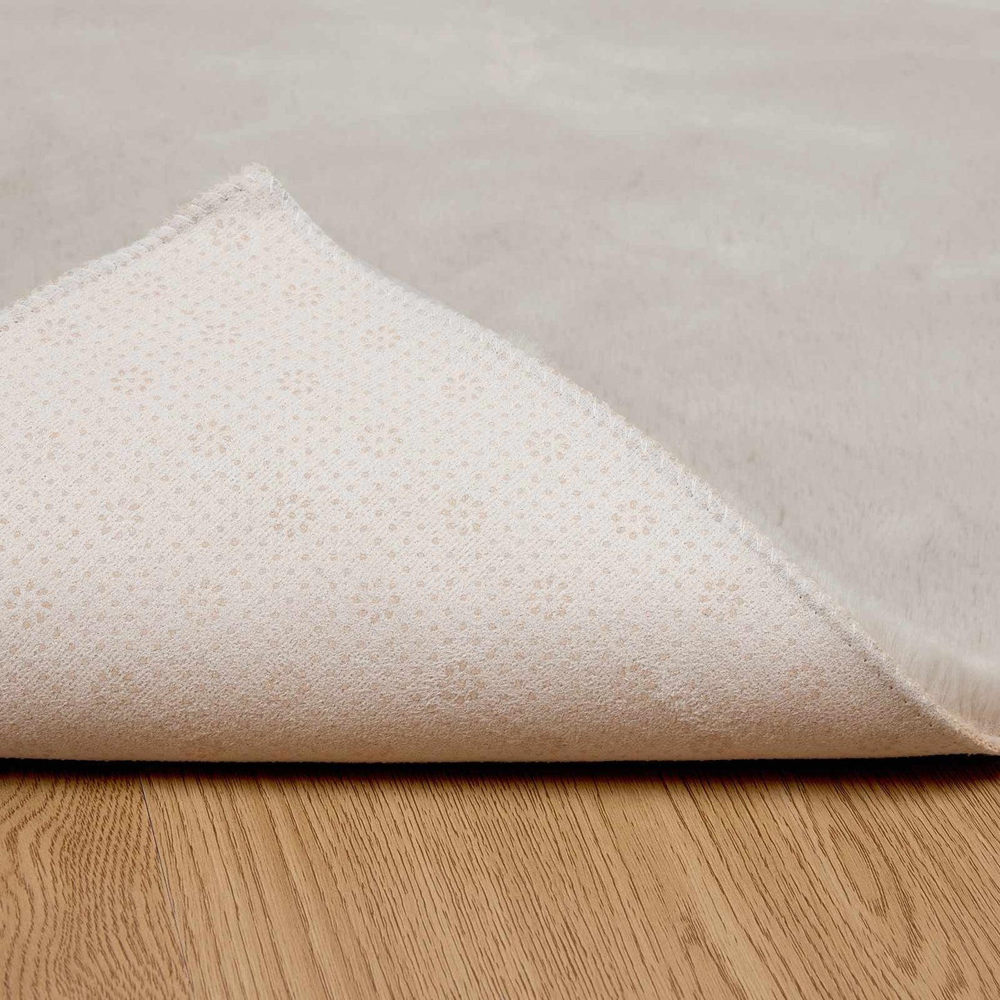 Skliikkerteppe i kunstig kaninpels OLITE Beige 100 x 200 cm