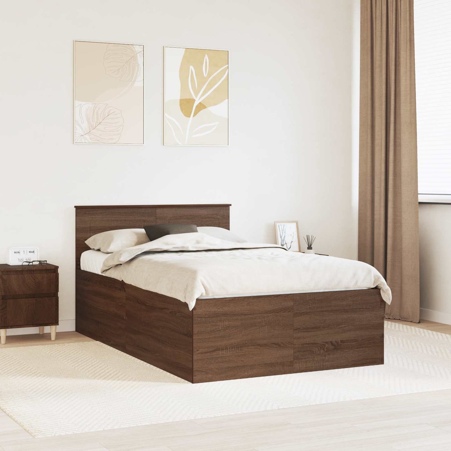 Sengestamme med hodegjerde Brun Eik 135 x 190 cm Konstruert tre