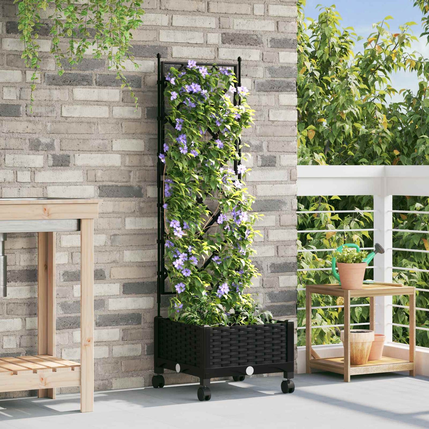 Hageplanter med espalier og hjul Svart 40 x 40 x 131,5 cm PP