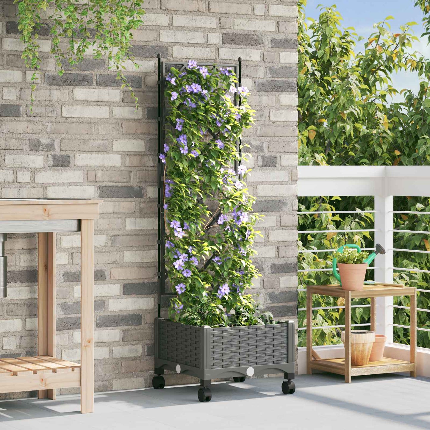 Hageplanter med espalier og hjul Lysegrå 40 x 40 x 131,5 cm PP