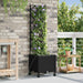 Hageplantekasse med vanning og hjul Svart 40 x 40 x 148 cm PP