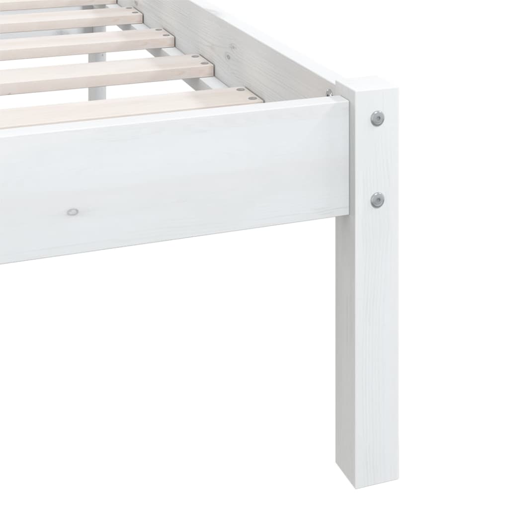 Sengeramme hvit heltre furu 140x200 cm