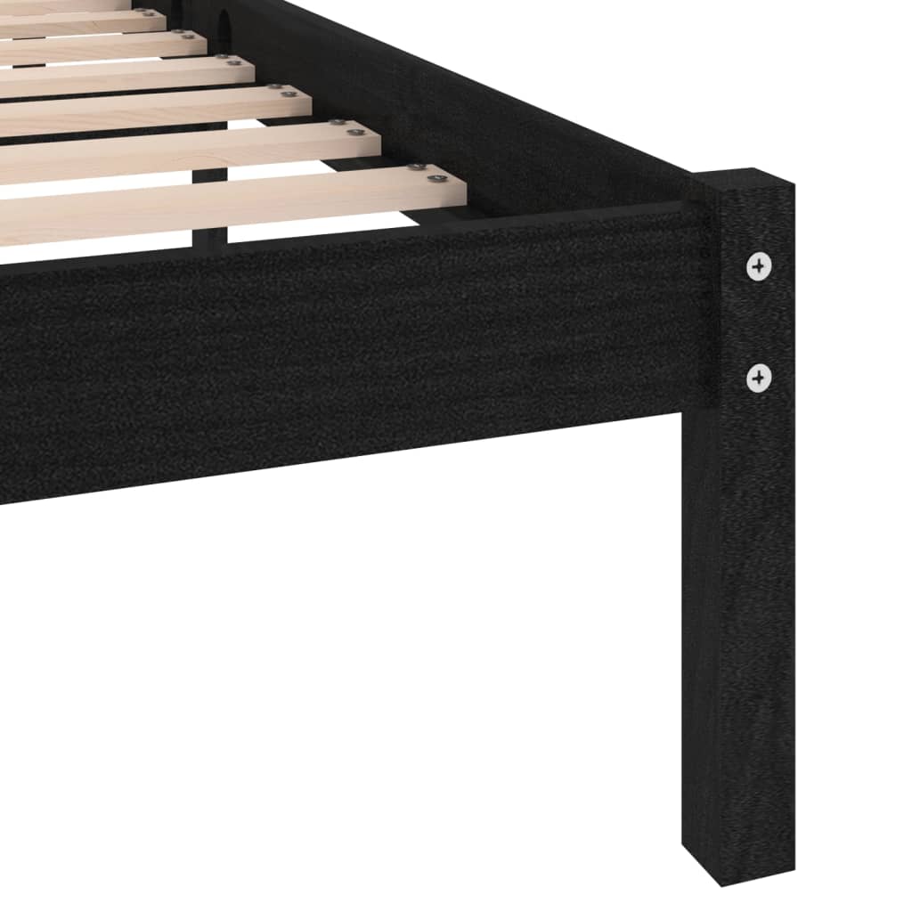 Sengeramme svart heltre 150x200 cm King Size