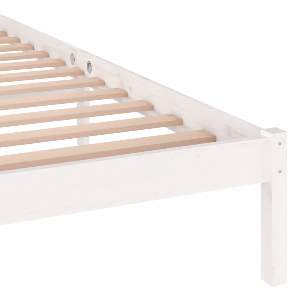 Sengeramme heltre furu 200x200 cm hvit
