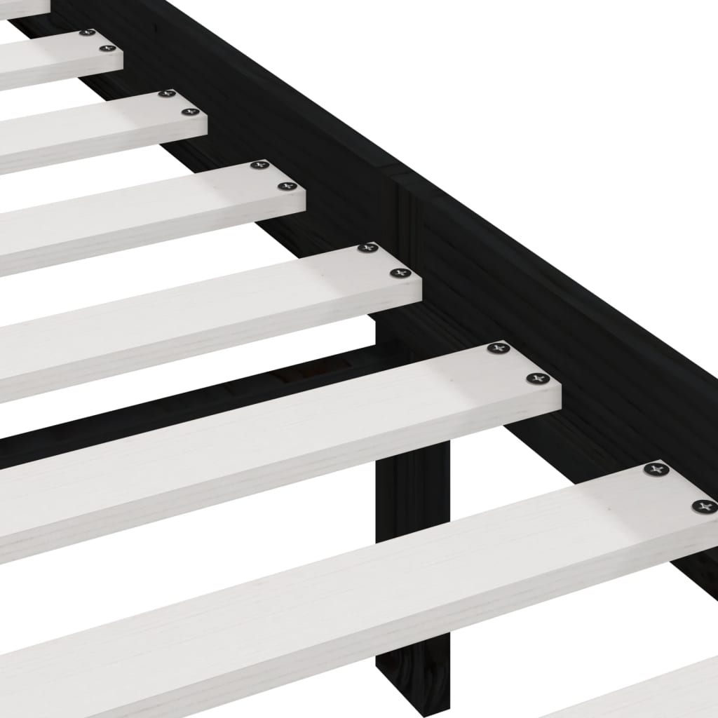 Sengeramme svart heltre furu 140x190 cm
