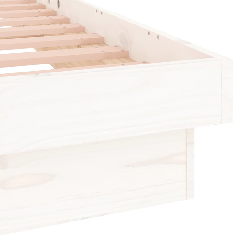 Sengeramme med LED hvit 135x190 cm Double heltre