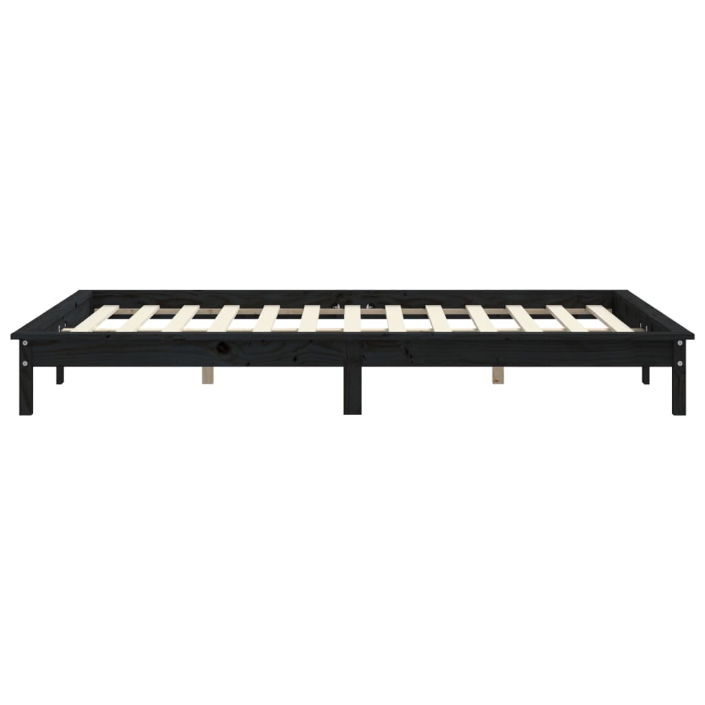 Sengeramme svart 200x200 cm heltre furu