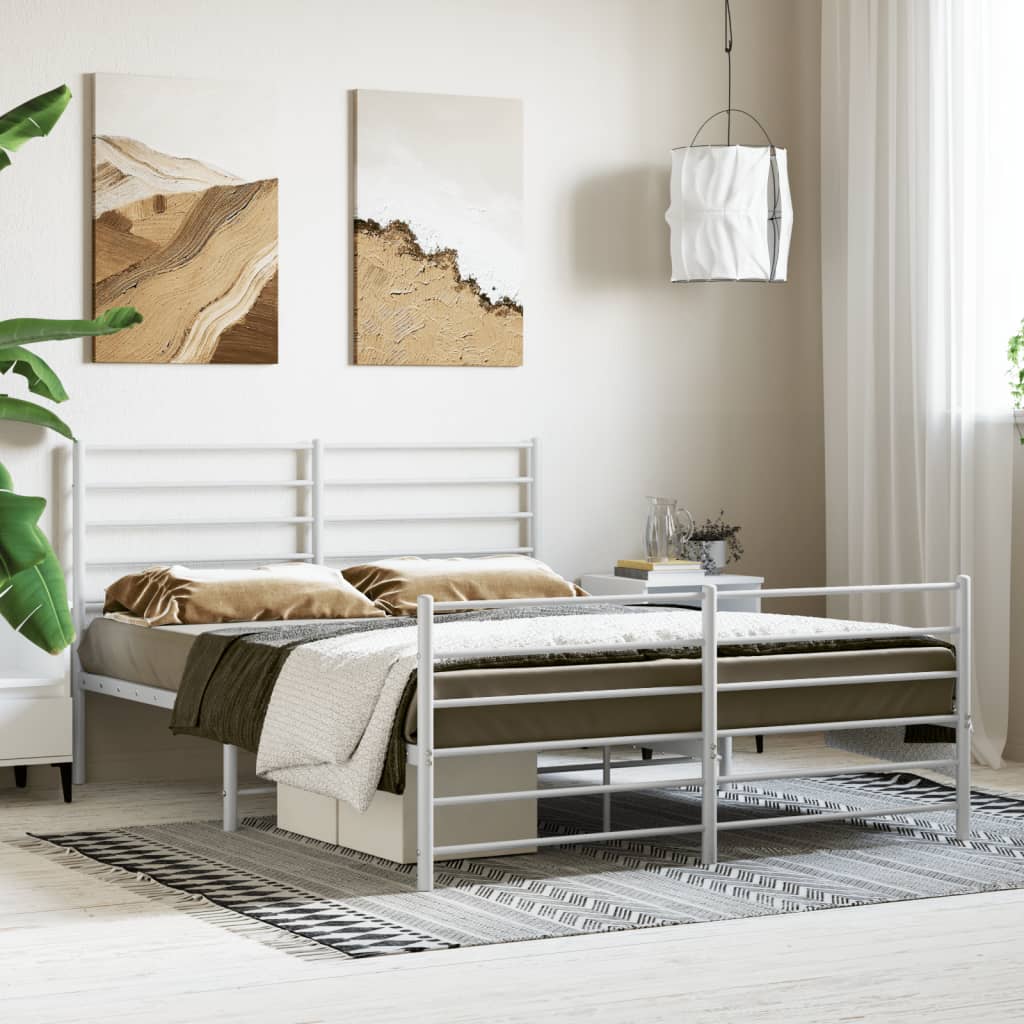 Sengeramme i metall med hode- og fotgavl hvit 140x190 cm