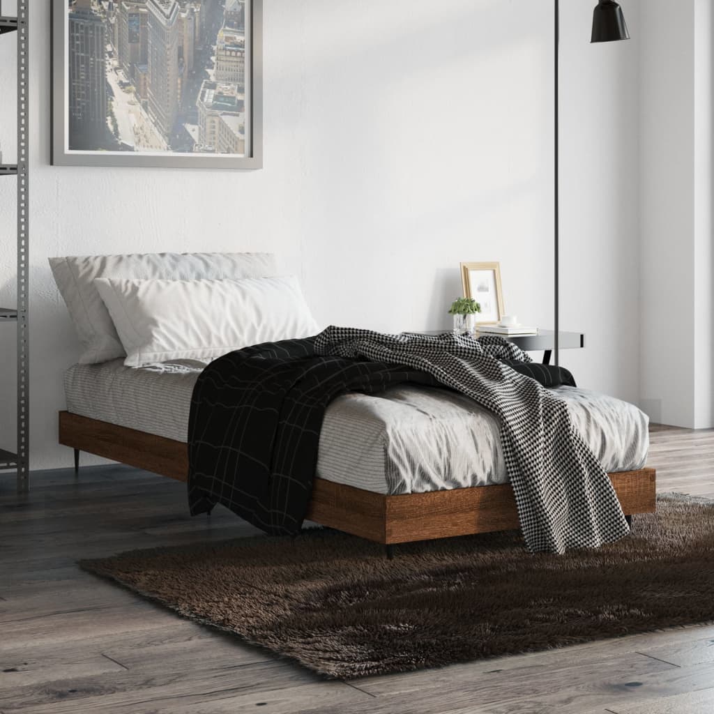 Sengeramme uten madrass brun eik 75x190 cm konstruert tre