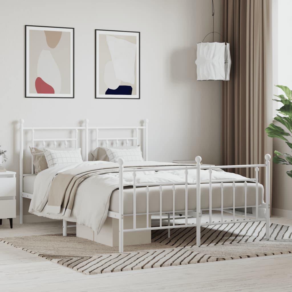 Sengeramme i metall med hode- og fotgavl hvit 140x200 cm