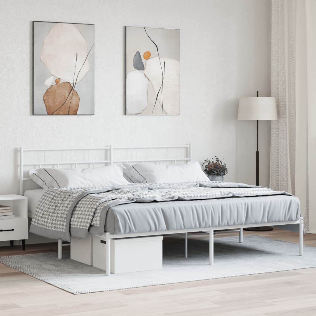 Sengeramme i metall med hodegavl hvit 183x213 cm