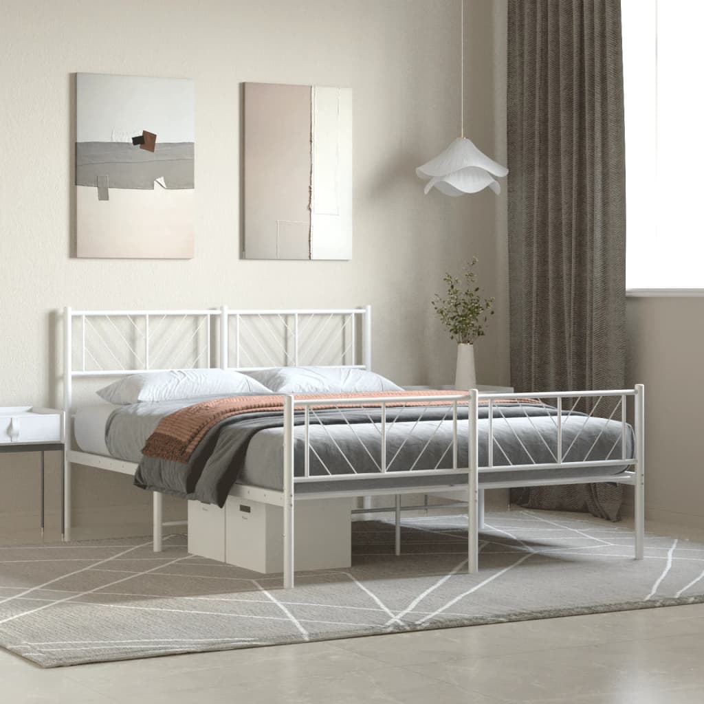 Sengeramme i metall med hode- og fotgavl hvit 140x200 cm