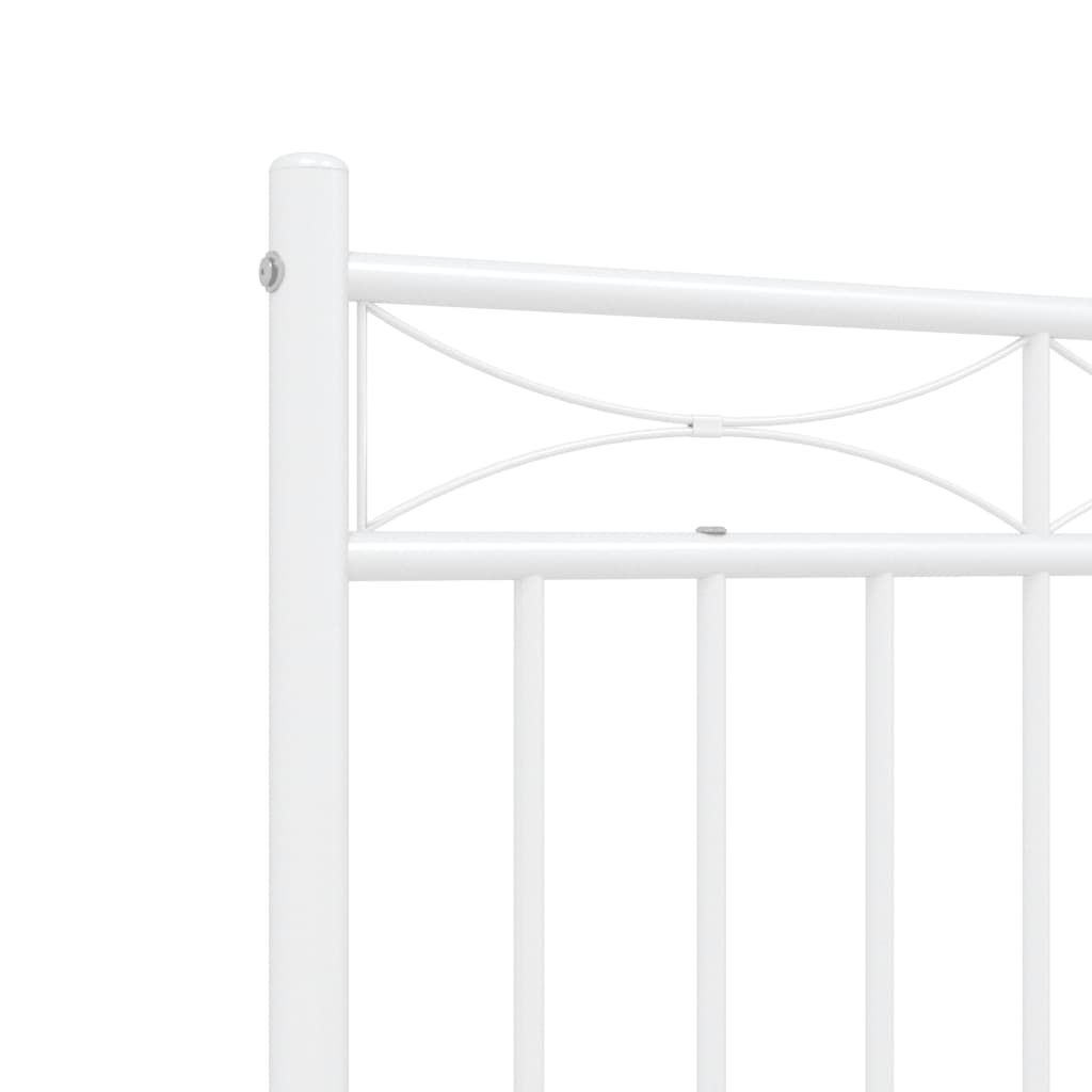 Sengeramme i metall med hode- og fotgavl hvit 140x190 cm