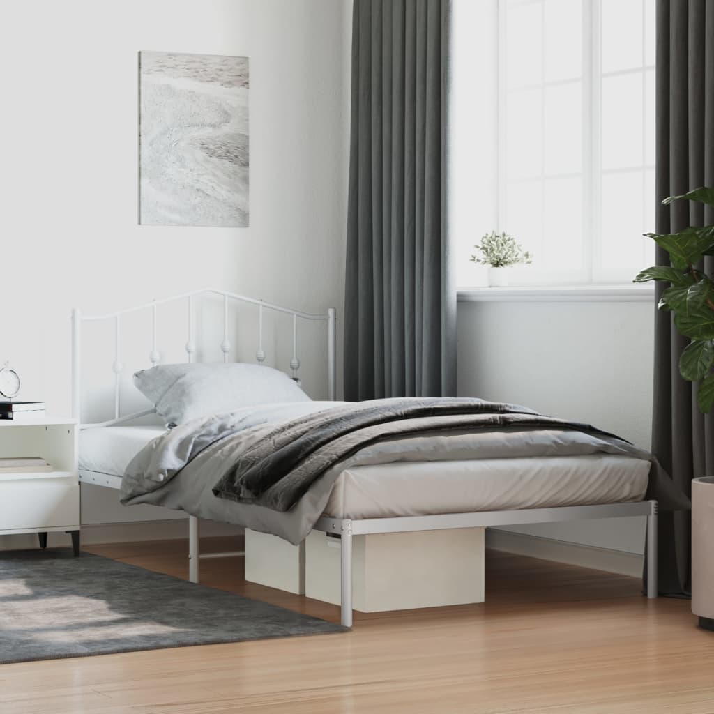 Sengeramme i metall med hodegavl hvit 107x203 cm