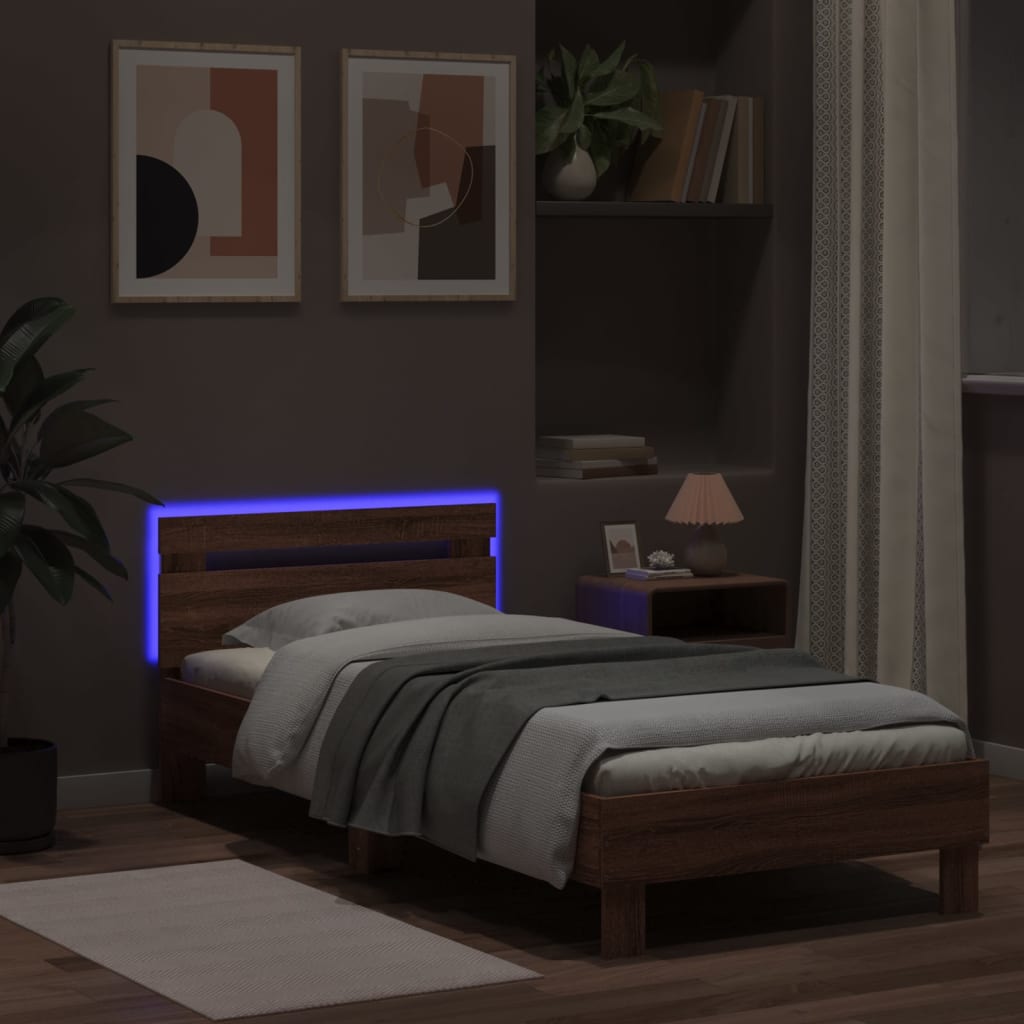 Sengeramme med hodegavl og LED-lys brun eik 90x190 cm