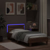 Sengeramme med hodegavl og LED-lys brun eik 90x190 cm