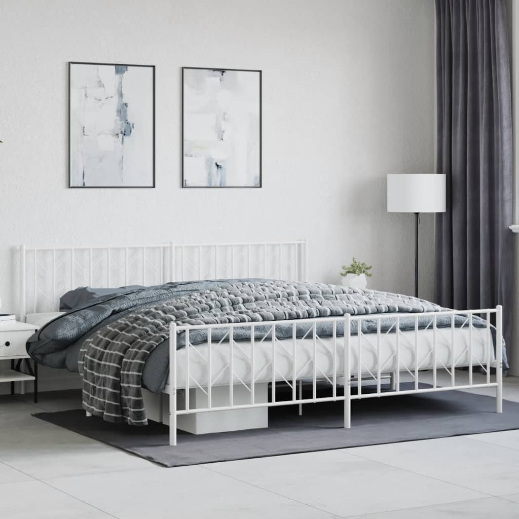 Sengeramme i metall med hode- og fotgavl hvit 200x200 cm
