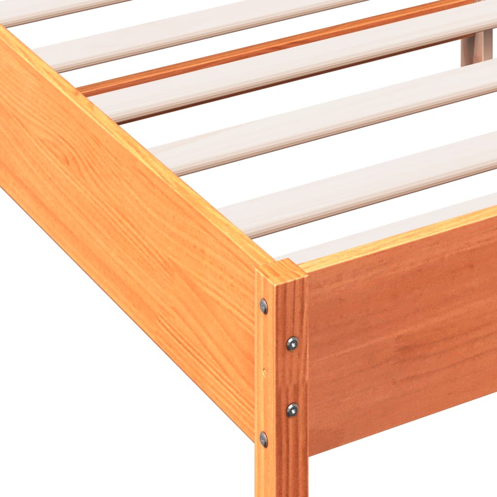 Sengeramme uten madrass brun 135x190 cm heltre furu